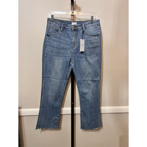 Women's Blue Jeans - Picture 2 of 8